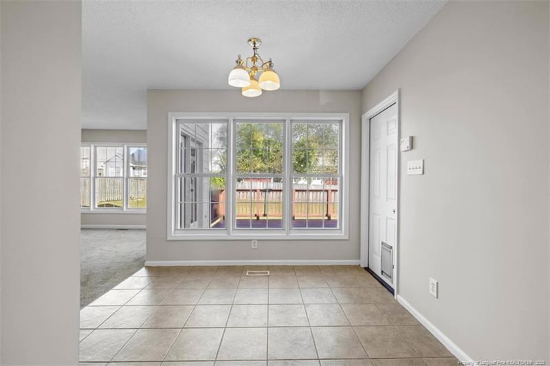 2831 Franzia Dr, Fayetteville, NC 28306