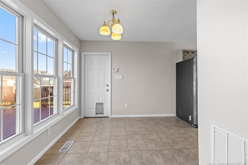 2831 Franzia Dr, Fayetteville, NC 28306