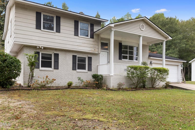 2831 Rosehill Rd, Fayetteville, NC 28301
