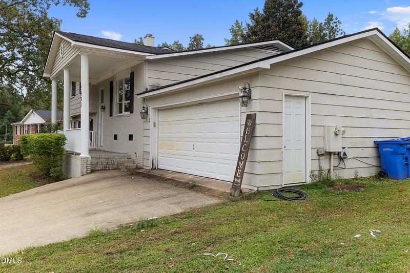 2831 Rosehill Rd, Fayetteville, NC 28301