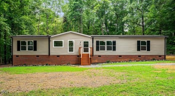 2832 Ladale Dr, Mebane, NC 27302