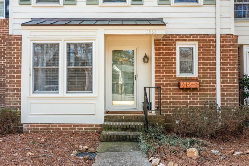 2832 Wycliff Rd, Raleigh, NC 27607