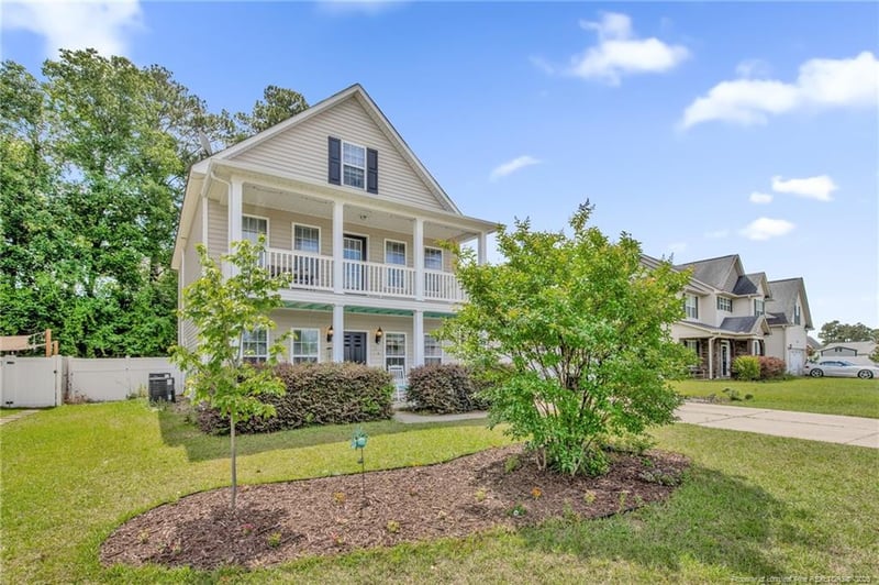 2833 Blockade Runner Dr, Fayetteville, NC 28306