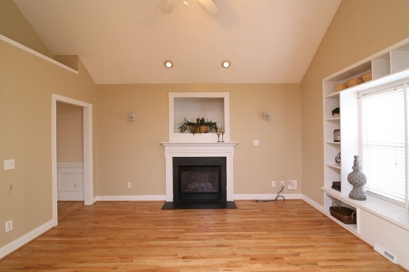 2833 Glastonbury Rd, Apex, NC 27539