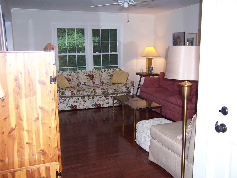 2834 Wycliff Rd, Raleigh, NC 27607