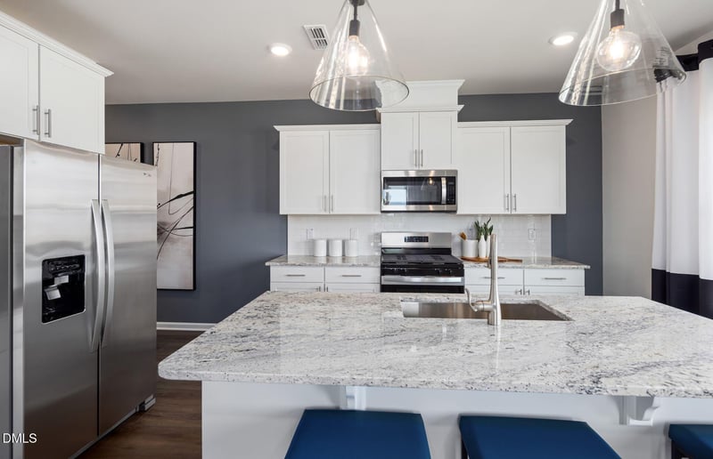 2835 Farmhouse Dr, Apex, NC 27502