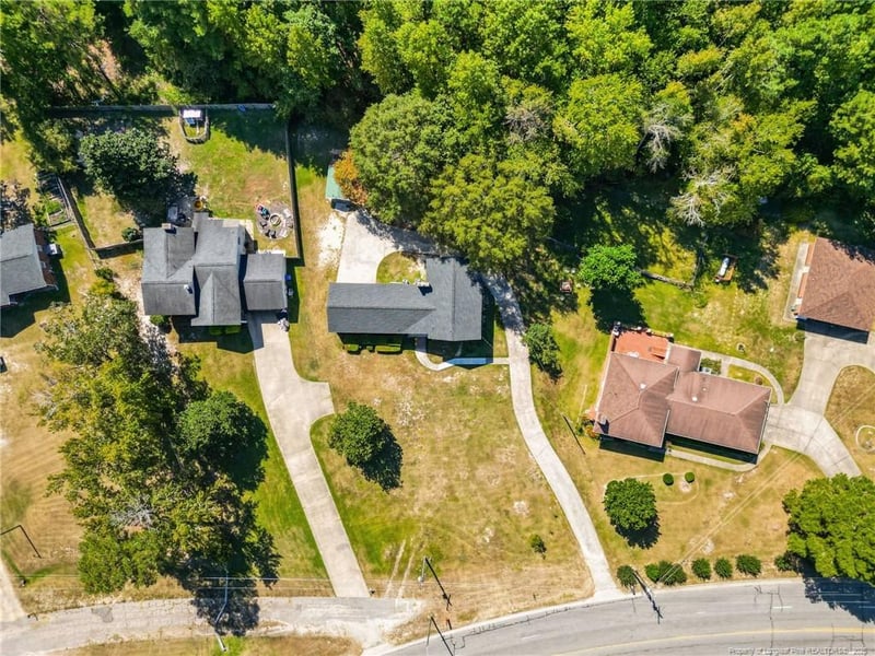 2835 Rosehill Rd, Fayetteville, NC 28301