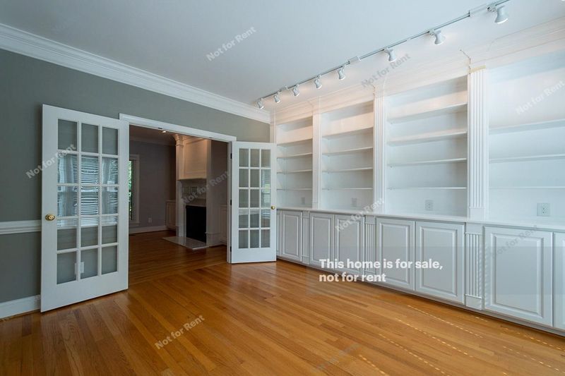 2837 La Manga Dr, Raleigh, NC 27610