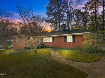 2837 Stuart Dr, Durham, NC 27707