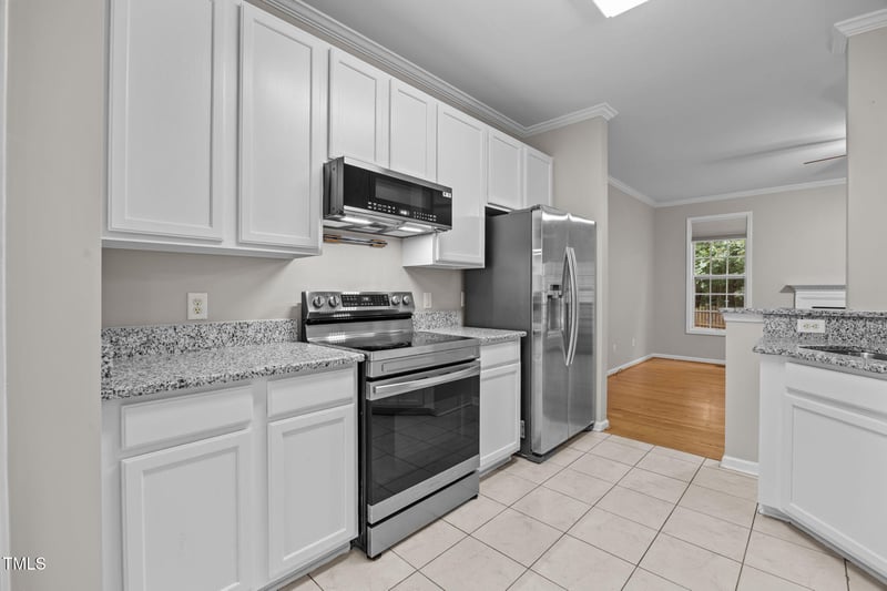 2837 Tryon Pines Dr, Raleigh, NC 27603
