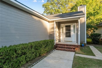 2838 Copenhagen Dr, Fayetteville, NC 28301