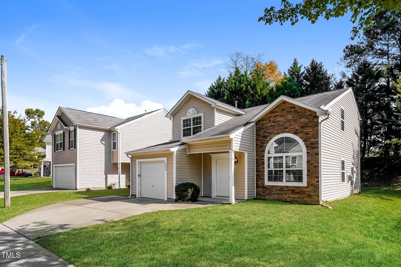 2839 Filbert St, Raleigh, NC 27610