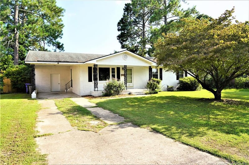 2839 Skycrest Dr, Fayetteville, NC 28304