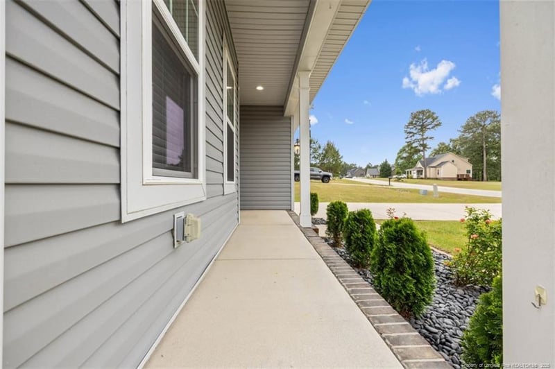 284 Apache Trl, Sanford, NC 27332