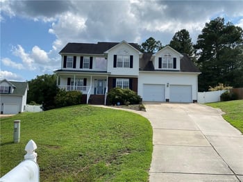 284 Briarwood Pl, Sanford, NC 27332