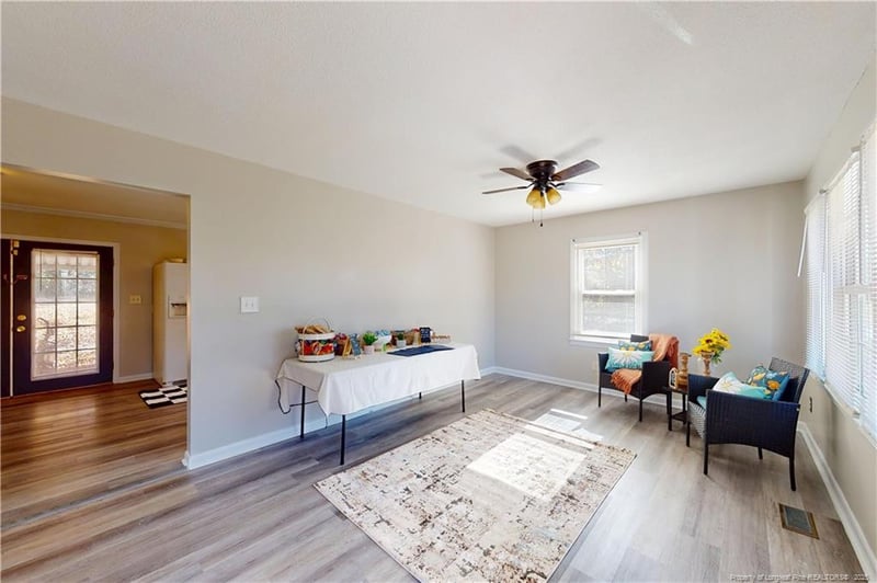 284 Channing Dr, Fayetteville, NC 28303