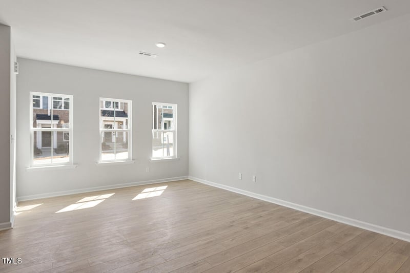 284 Chesapeake Commons St #150, Garner, NC 27529