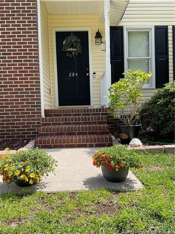 284 Coachman Way, Sanford, NC 27332