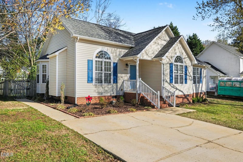 284 Dullis Cir, Garner, NC 27529