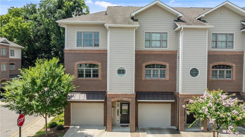 284 Hugh Shelton Loop, Fayetteville, NC 28301