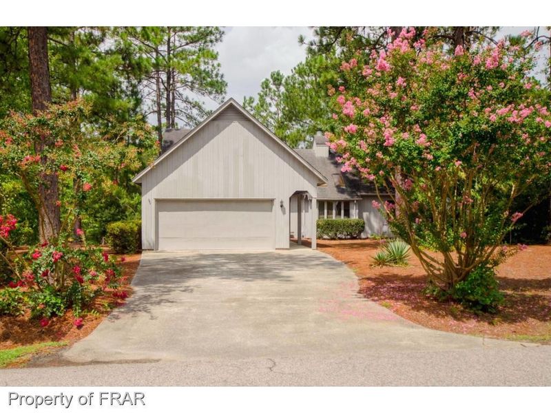 284 Lakeside Ln, Sanford, NC 27332