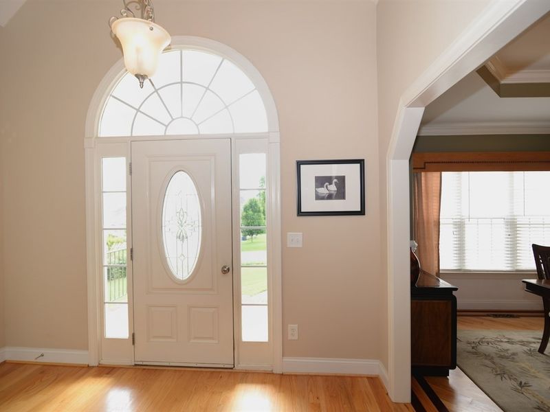 284 Majestic Oak Dr, Garner, NC 27529
