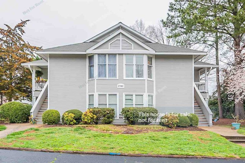 2840 Edridge Ct #202, Raleigh, NC 27612
