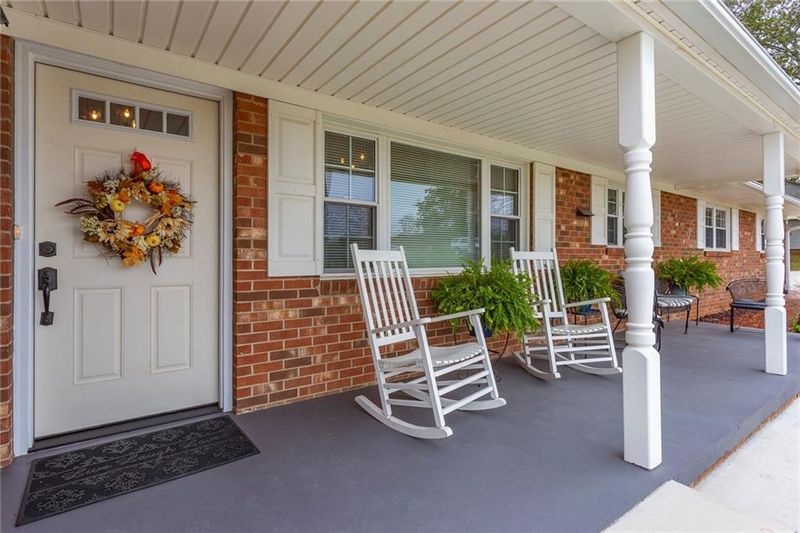 2840 Huffman Mill Rd, Burlington, NC 27215