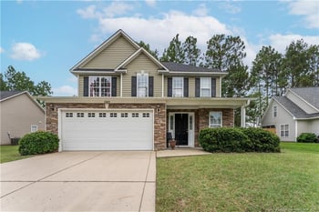 2843 Aristocrat Ln, Fayetteville, NC 28306