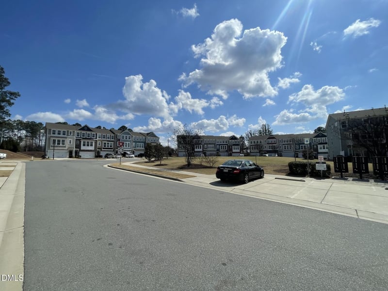 2843 Dallas Valley Ln, Apex, NC 27502