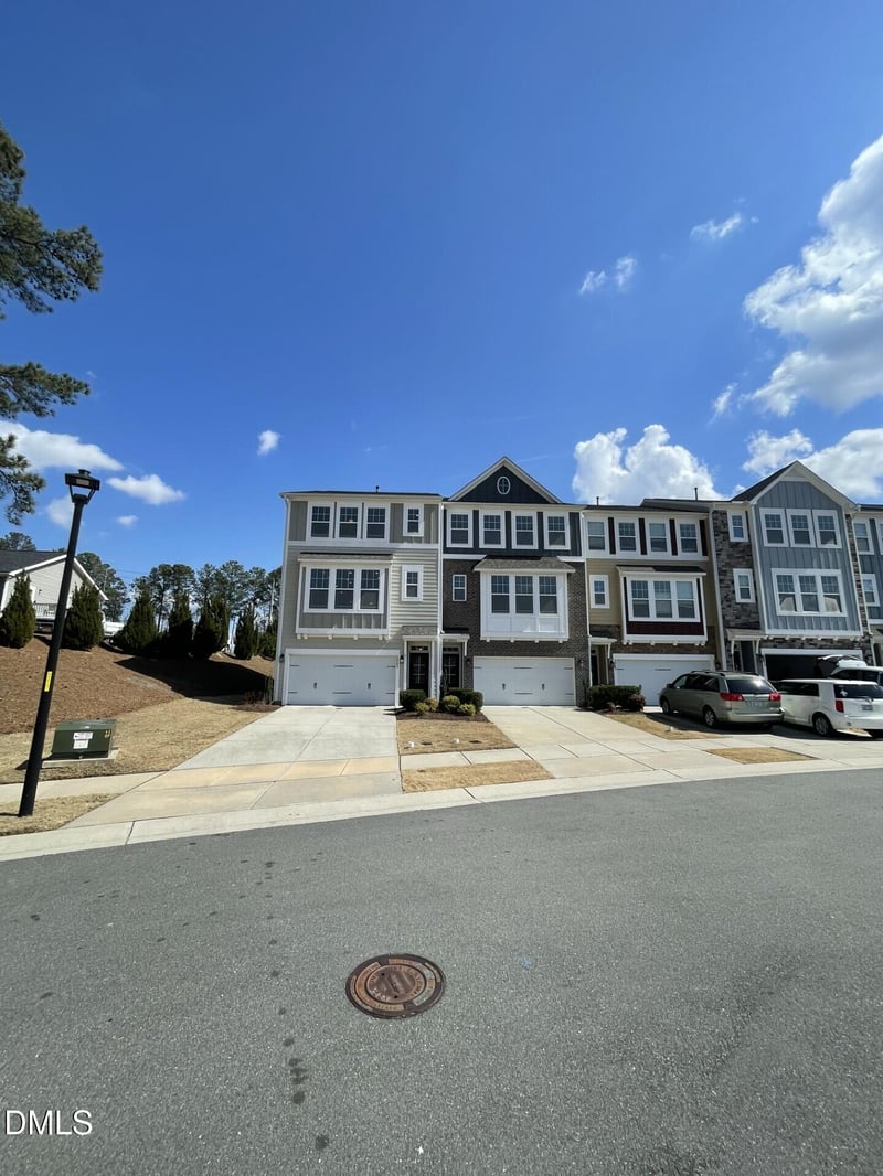 2843 Dallas Valley Ln, Apex, NC 27502