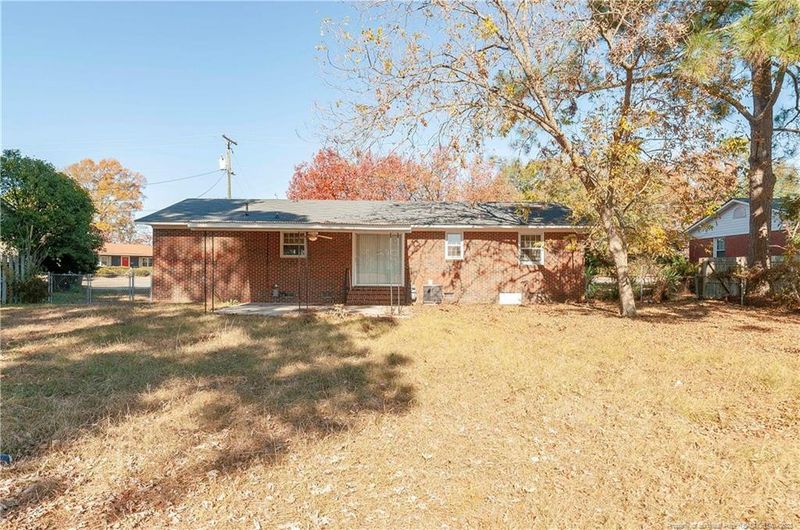 2843 Skycrest Dr, Fayetteville, NC 28304