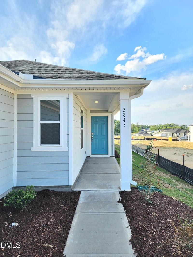 2845 Springtooth Dr, Raleigh, NC 27616