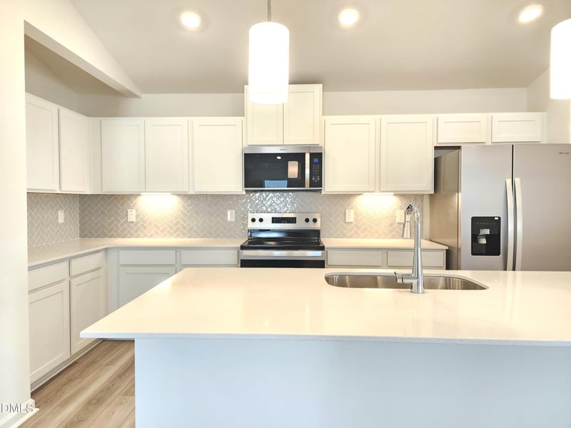 2845 Springtooth Dr, Raleigh, NC 27616