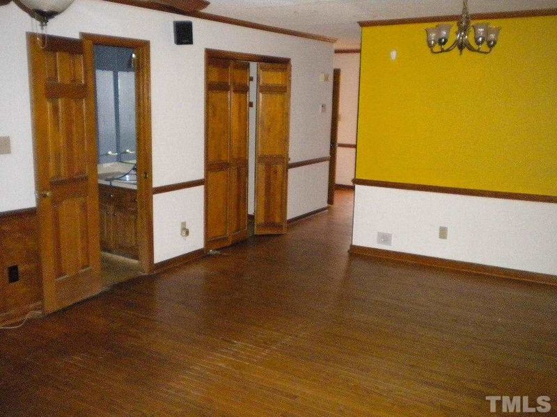 2846 Sterling Park Dr #19, Raleigh, NC 27603