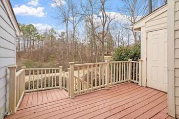 2847 Bedfordshire Ct, Raleigh, NC 27604