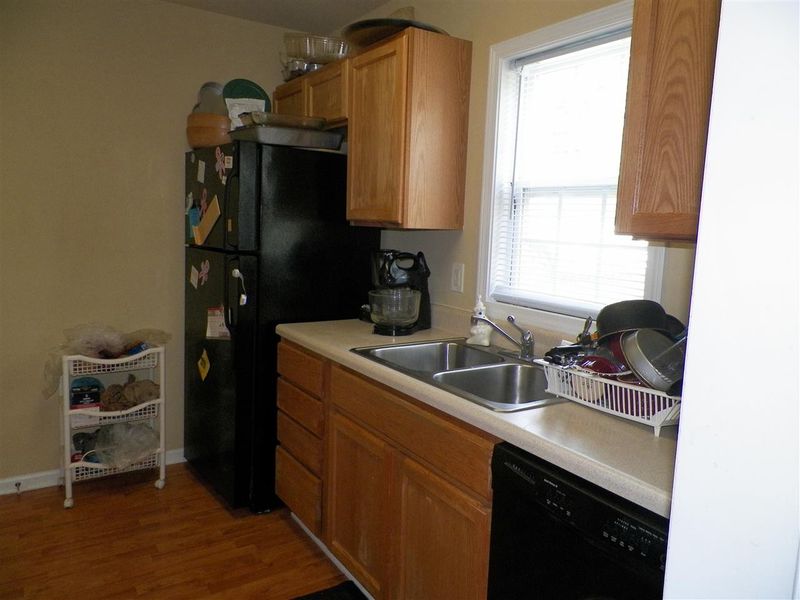 2847 Filbert St, Raleigh, NC 27610