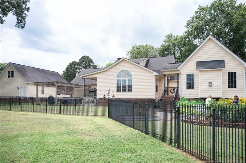 2847 Pickard Rd, Sanford, NC 27330