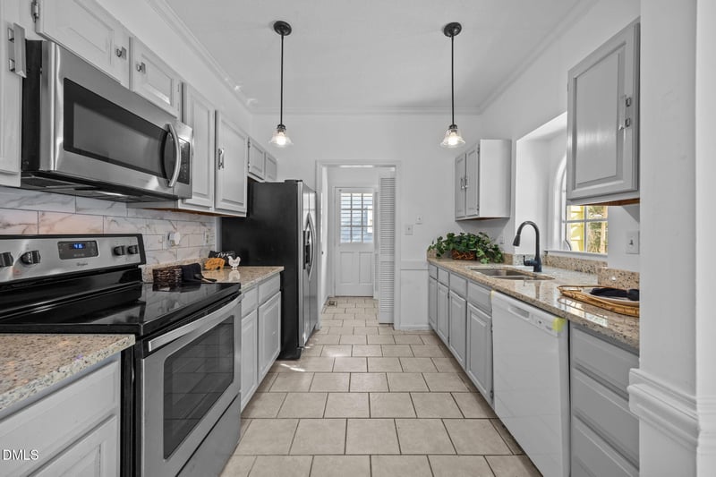 2848 W Jameson Rd, Raleigh, NC 27604