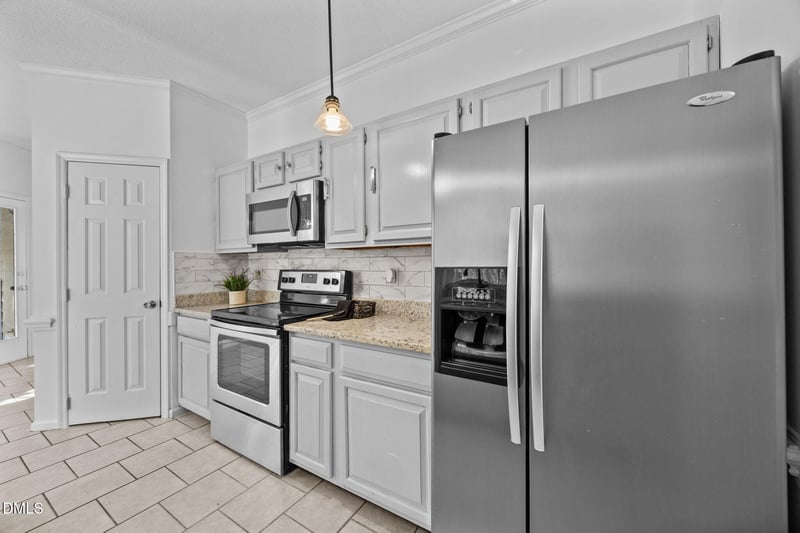 2848 W Jameson Rd, Raleigh, NC 27604