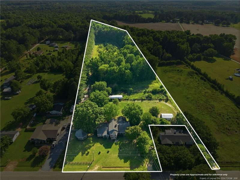 2848 Old Stage Rd, Erwin, NC 28339