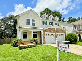 2848 Roundleaf Ct, Raleigh, NC 27607