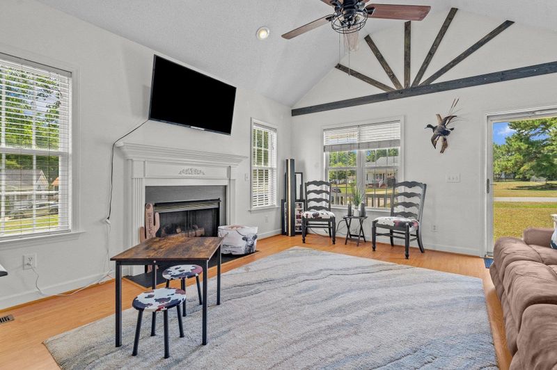 285 Arbor Crest Ln, Lillington, NC 27546