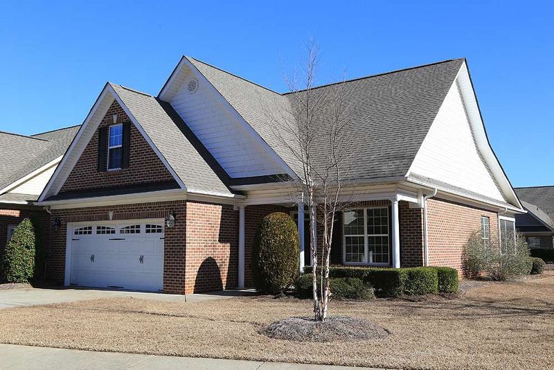 285 Easy Wind Ln, Garner, NC 27529