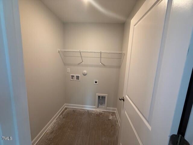 285 Gregory Village Dr, Lillington, NC 27546