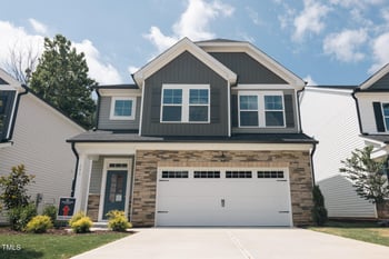 285 Gregory Village Dr, Lillington, NC 27546