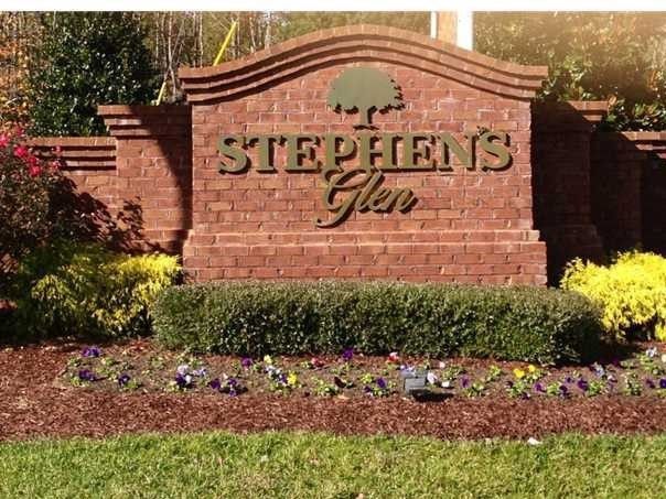 285 Paddy Ln, Youngsville, NC 27596