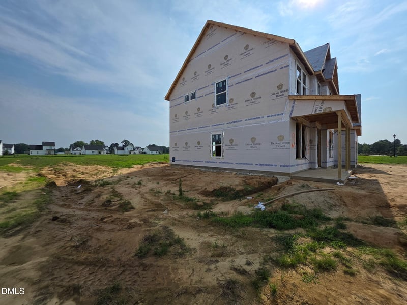 285 Pierre Dr, Benson, NC 27504