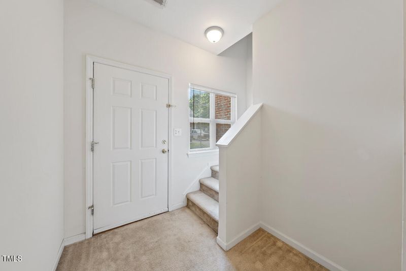 285 Plaza Dr #C, Chapel Hill, NC 27517