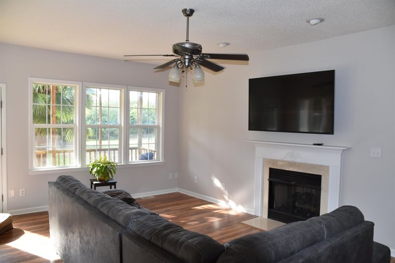 285 Rose Ct, Benson, NC 27504